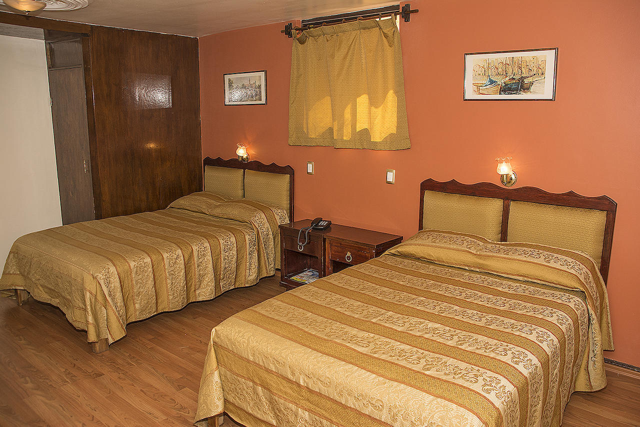 Hotel Roma Durango Phòng bức ảnh